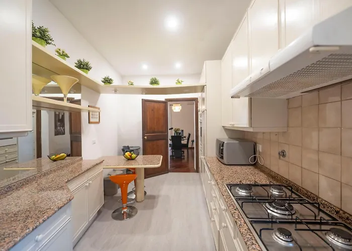 Pantheon Terrace 2 Bedroom Apartment *
